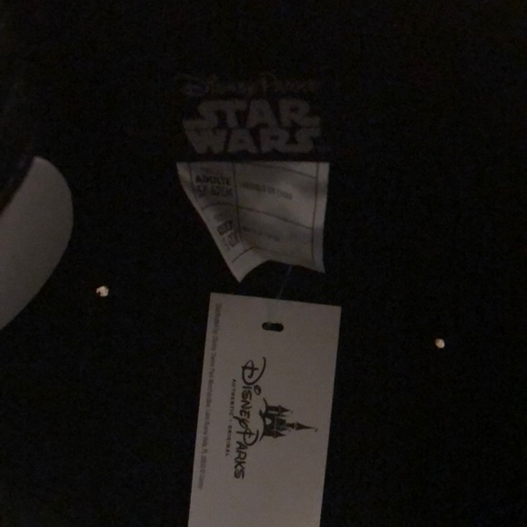 Brand new Star Wars cap - Disney park exclusive - Picture 3 of 4